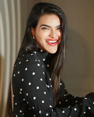 Unika Ray